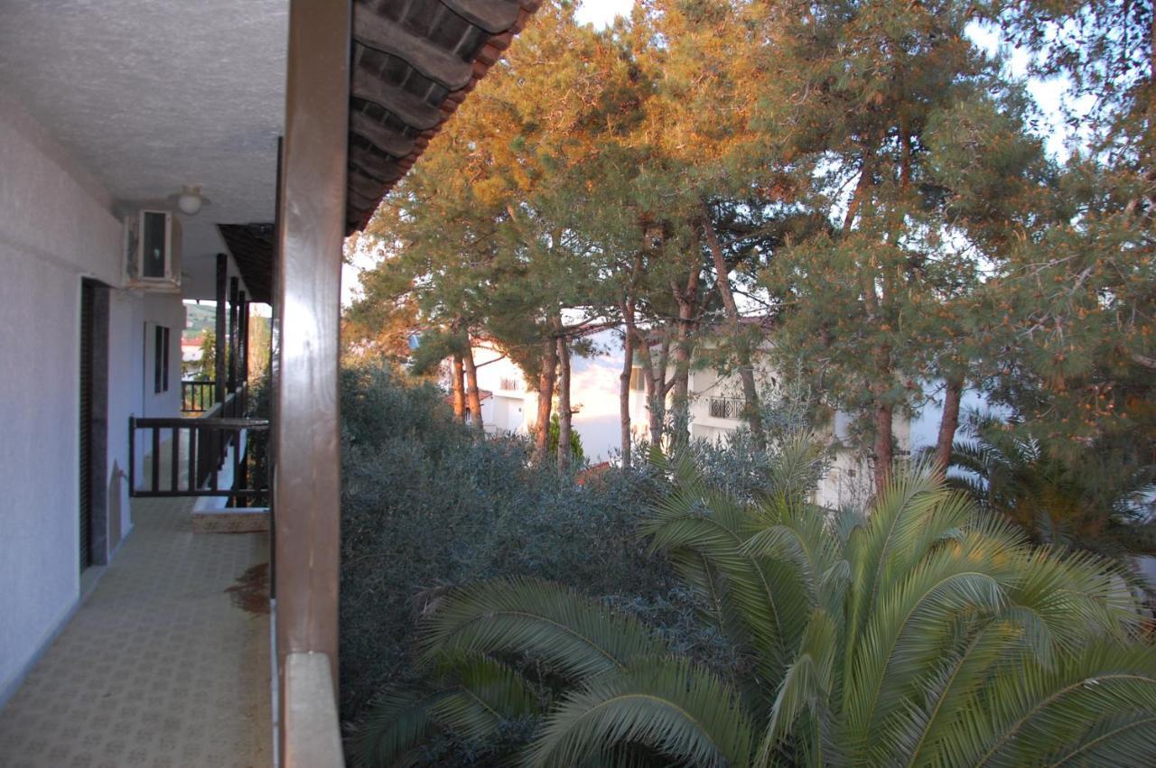 Villa Miranda Nikiti  Exterior photo