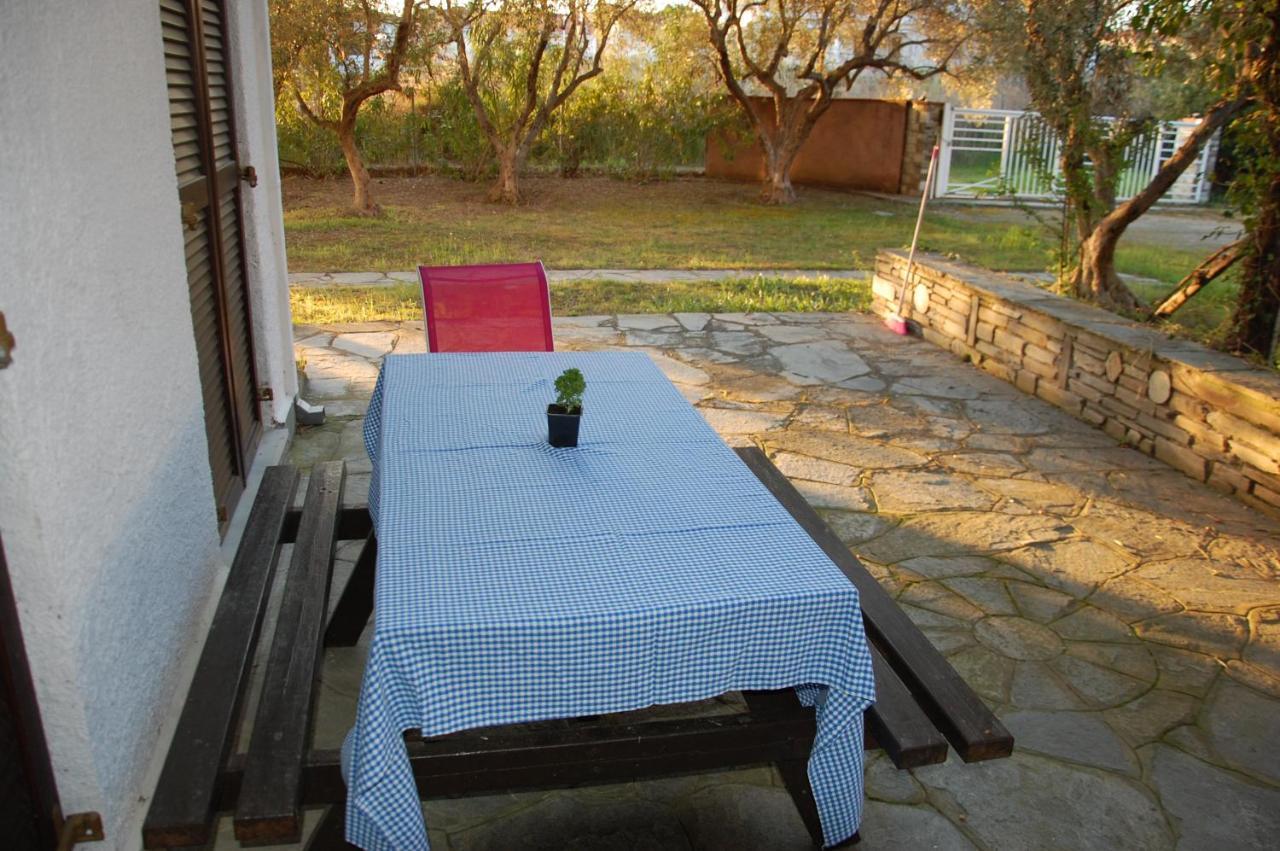 Villa Miranda Nikiti  Exterior photo